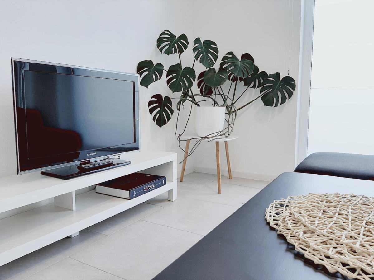 Green Bee-apartment in a quiet neighbourhood Lesce  Exterior foto