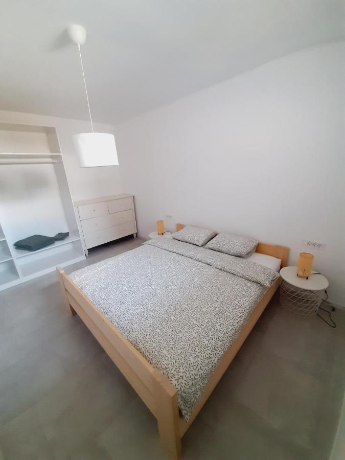 Green Bee-apartment in a quiet neighbourhood Lesce  Exterior foto